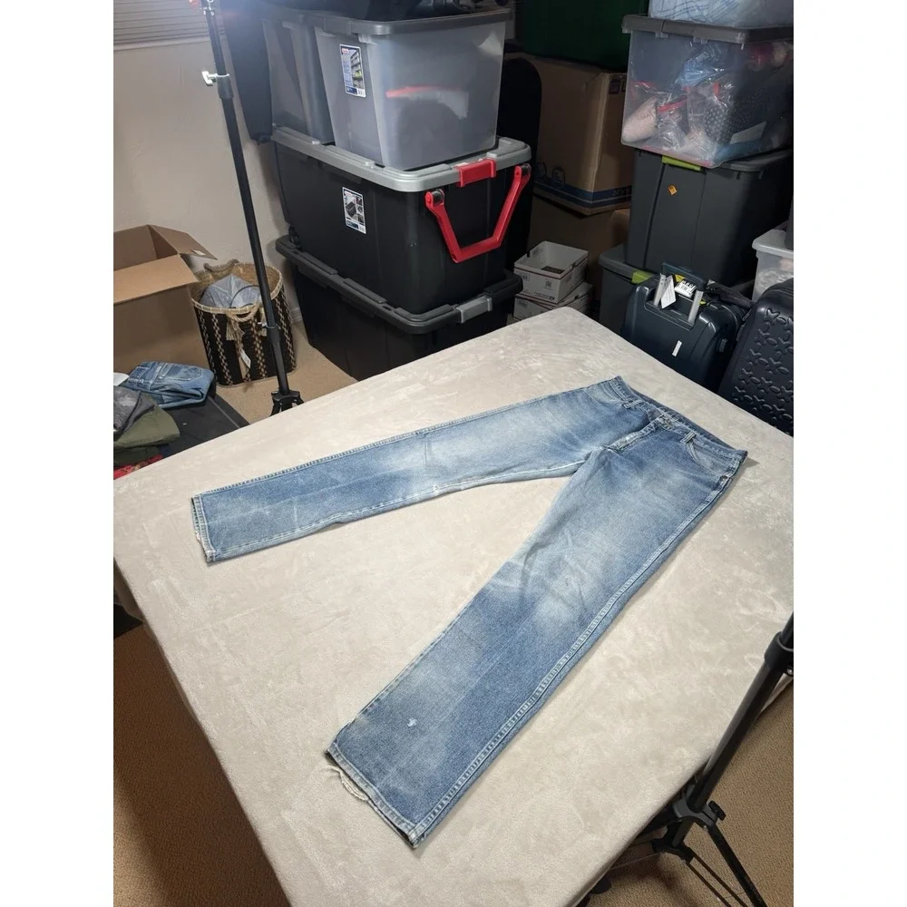 Vintage Wrangler 13mwz Jeans Size 32x34 Faded Distressed MADE IN USA